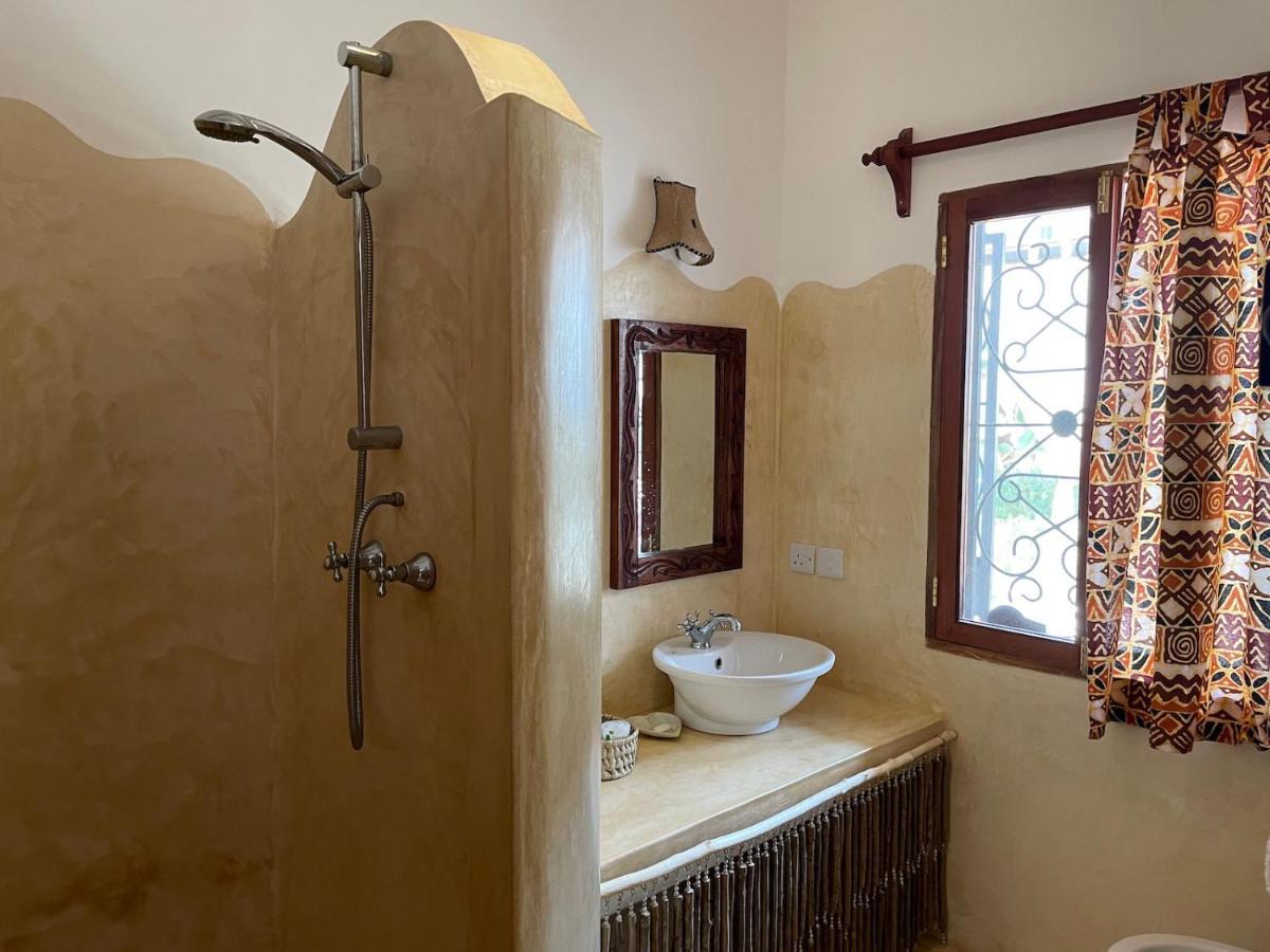 Paka House-Rafiki Village Watamu Extérieur photo