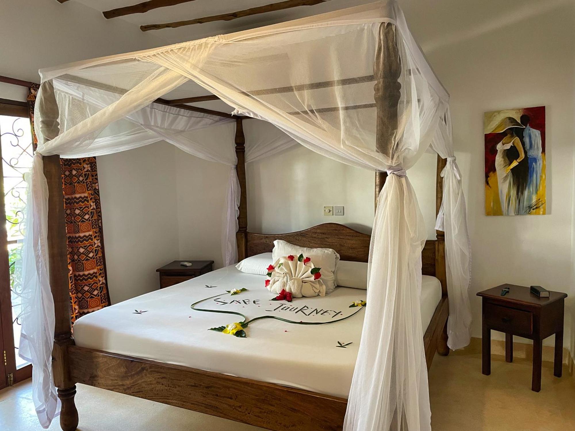 Paka House-Rafiki Village Watamu Extérieur photo