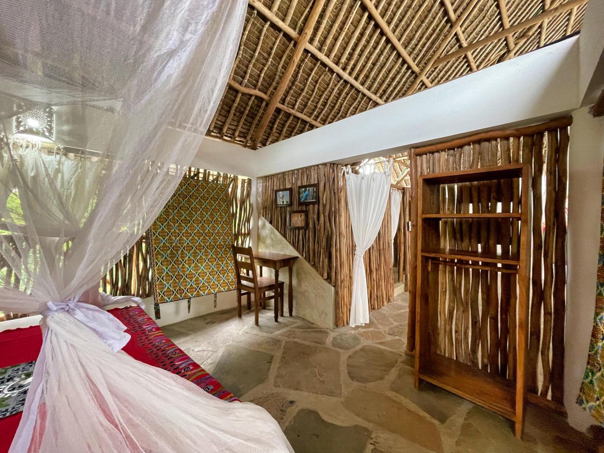 Paka House-Rafiki Village Watamu Extérieur photo